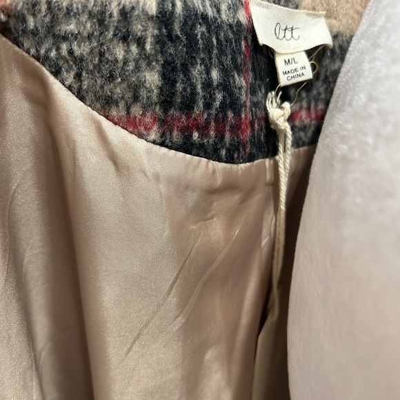 Christmas Eve cape - Picture 4 of 6